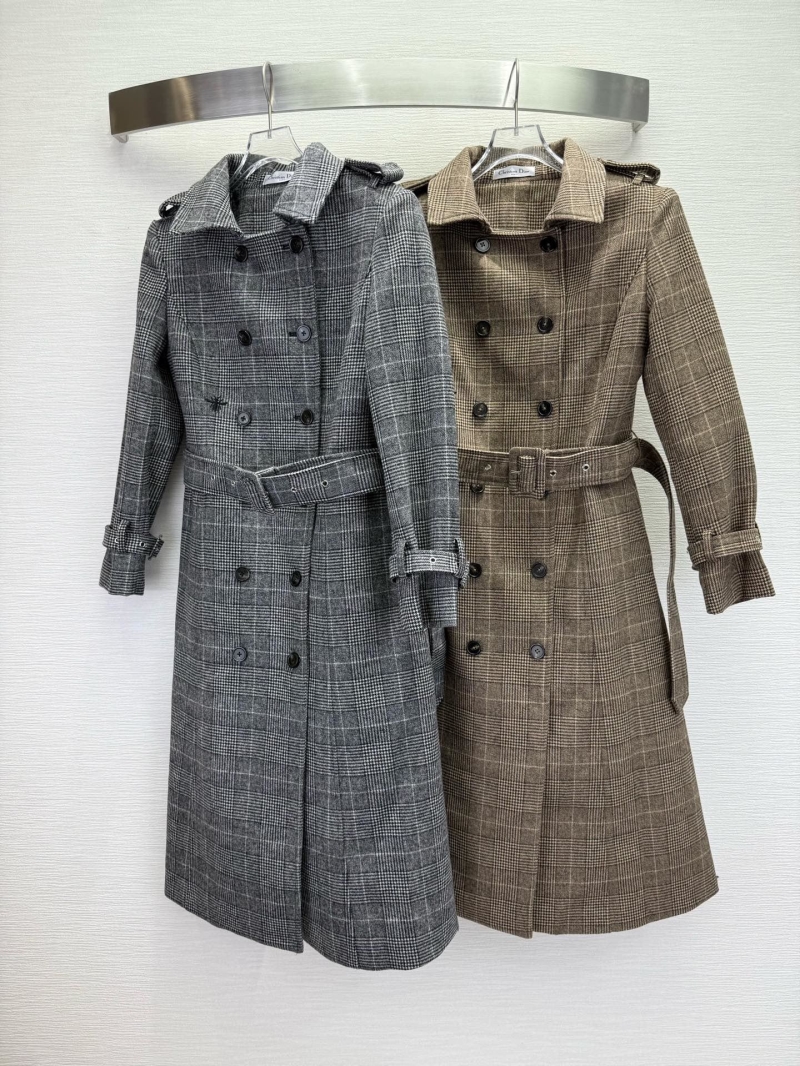 chr1st1an D10r outwear